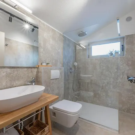 Villa Rocco With Private Pool By 22 Estates Kozljak