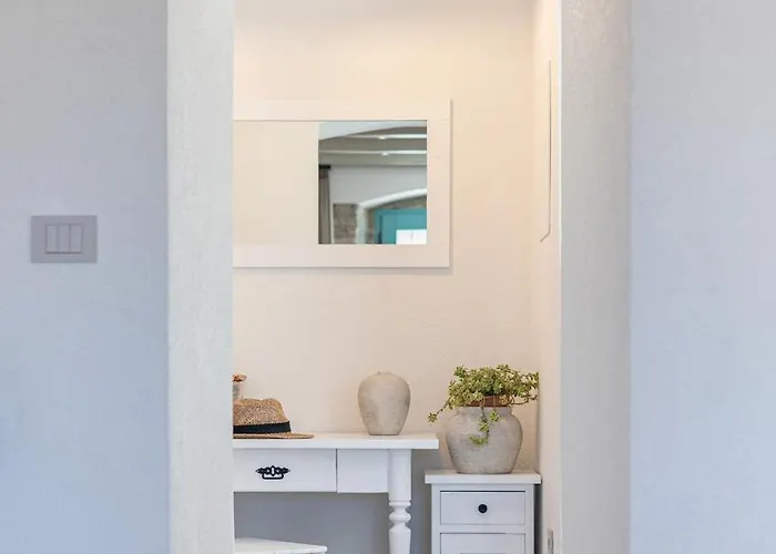 Rocco With Private Pool By 22 Estates *