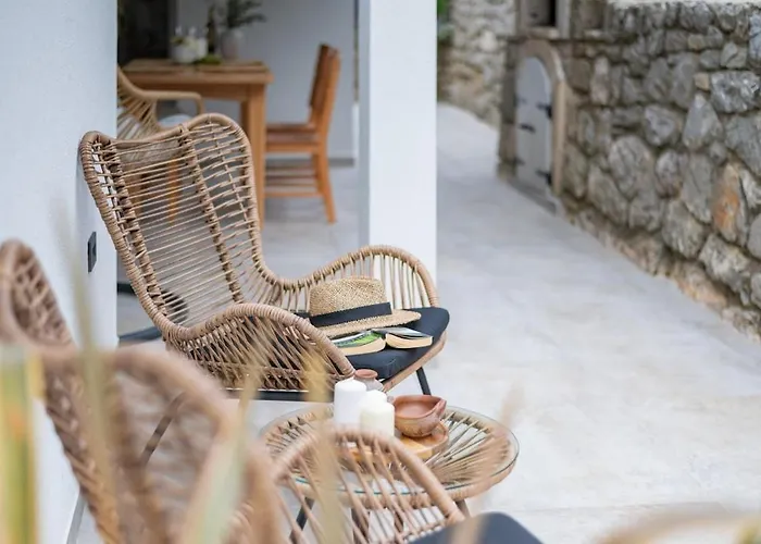 Rocco With Private Pool By 22 Estates Vila Kozljak