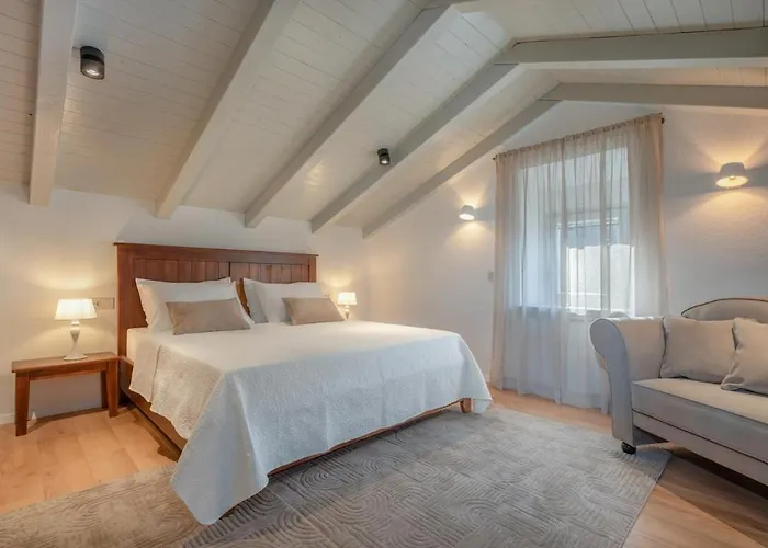 Villa Rocco With Private Pool By 22 Estates